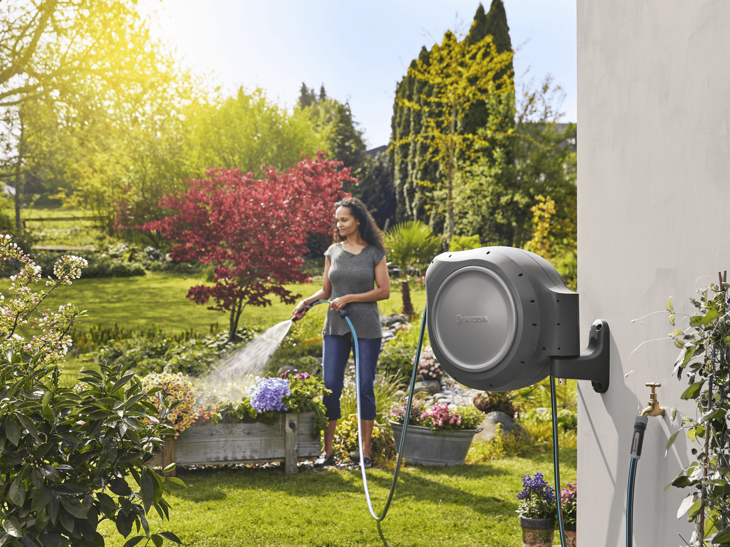 Hose Storage Solutions – Wall Mounts & Reels – Gardena