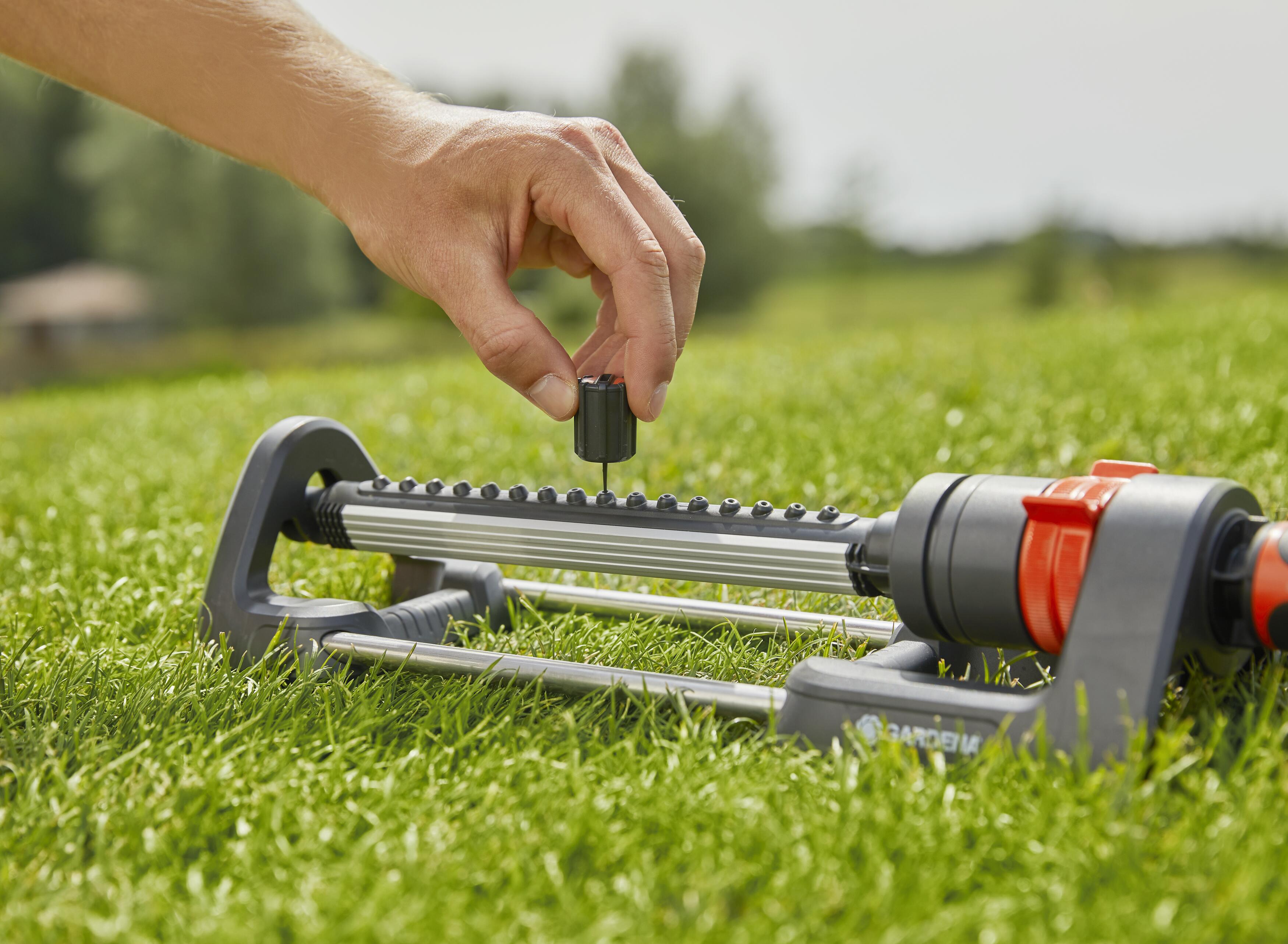 Oscillating Sprinkler Aqua M